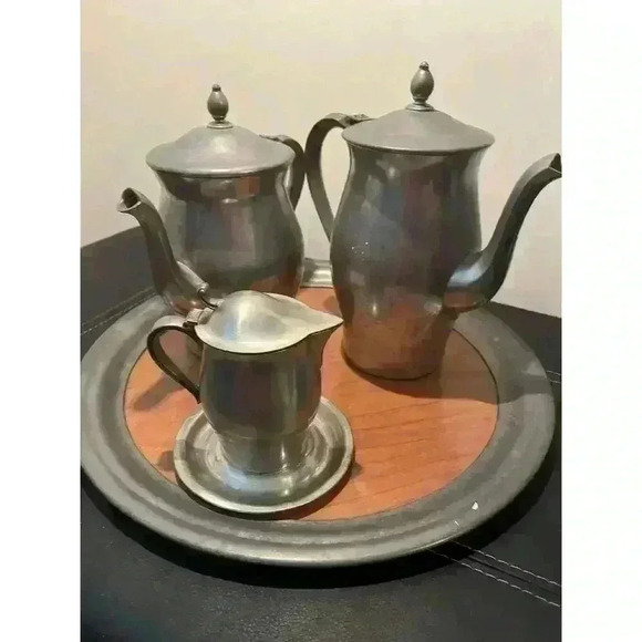 Vintage Pewter Coffee, tea, creamer set. - Picture 1 of 15